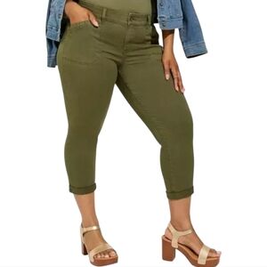 Torrid Perfect Relaxed Utility Crop Pant - Olive Green - Size 18 NWT